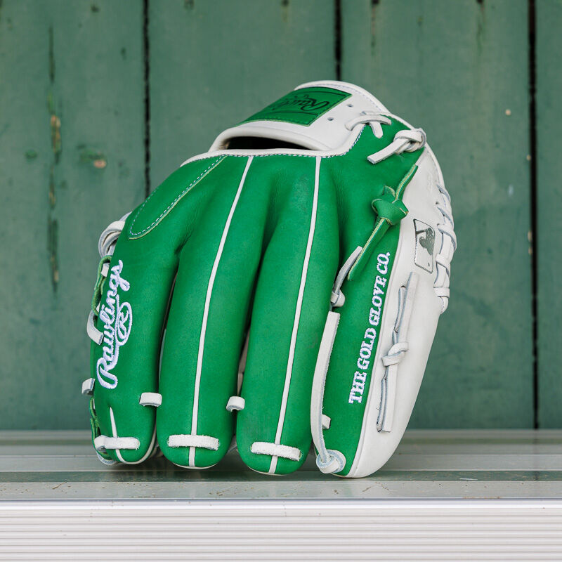 Exclusive Heart of the Hide 11.5-Inch Kelly Green Infield Glove