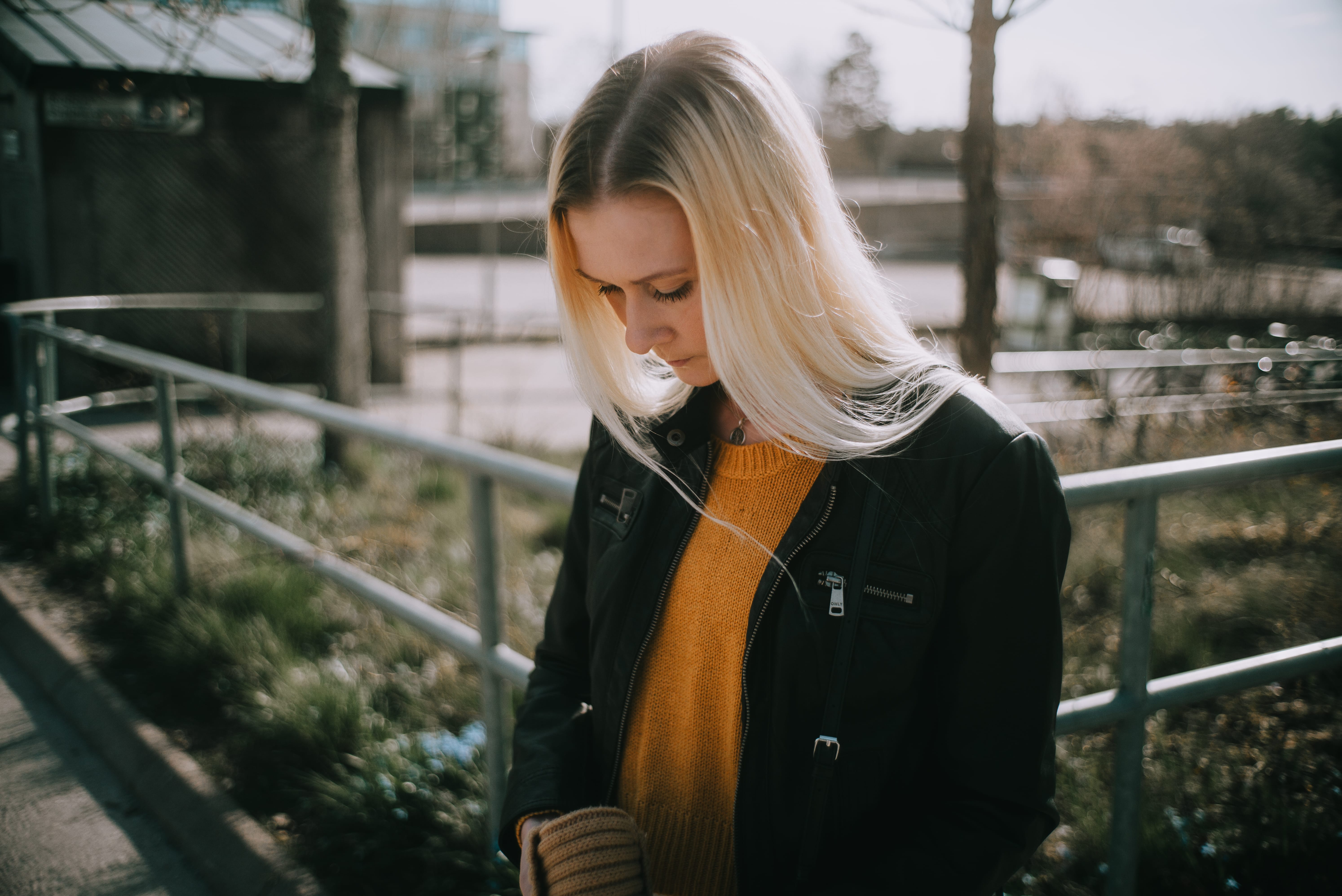 Using Leica 35mm Summicron v4 King of Bokeh for Portraits