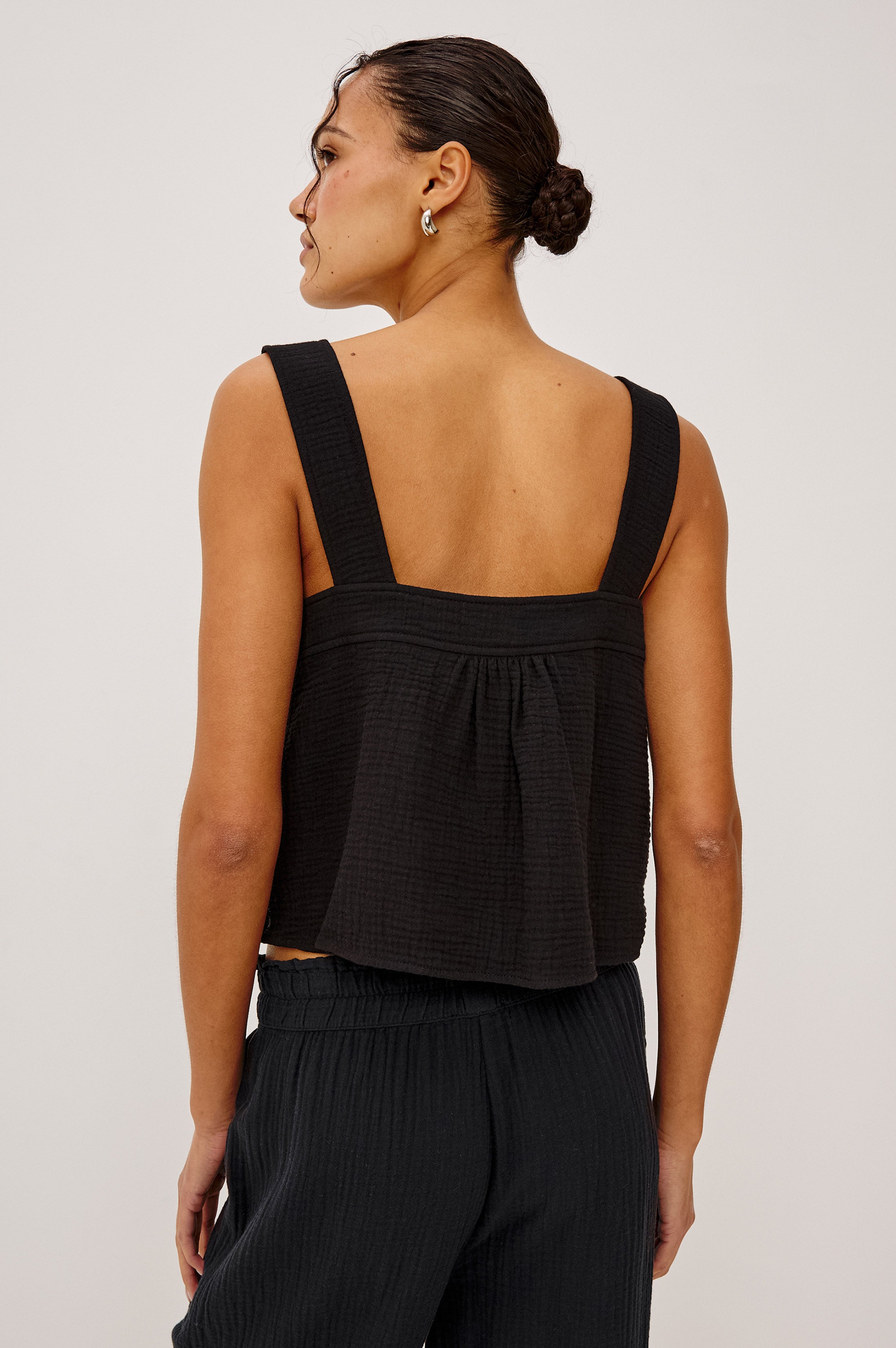 ENYA TOP - BLACK GAUZE – Rails