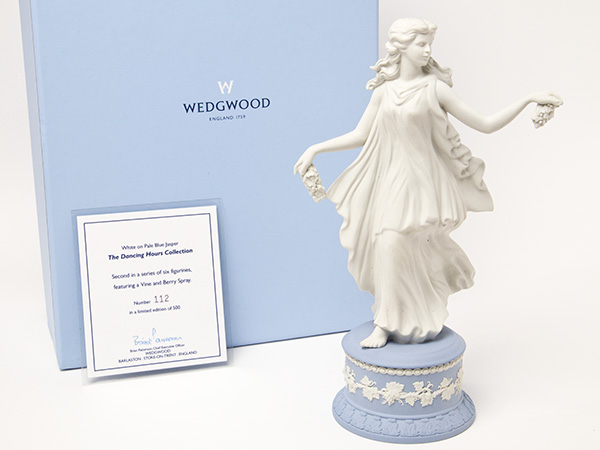 楽天市場】ウェッジウッド ジャスパーシリーズ「ダンシングアワー