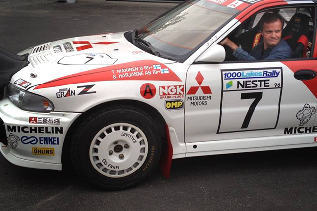 トミ・マキネン、フィンランドでエボ3をドライブ - RALLYPLUS.NET