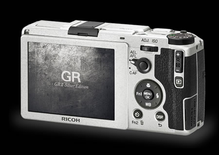 GR II シルバーエディション / GR II / デジタルカメラ / 製品 | RICOH