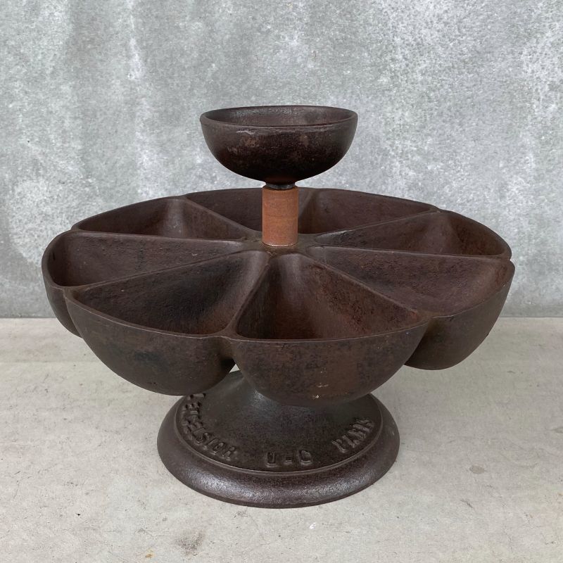 VINTAGE NAIL CUP ヴィンテージ ネイルカップ / キャストアイアン