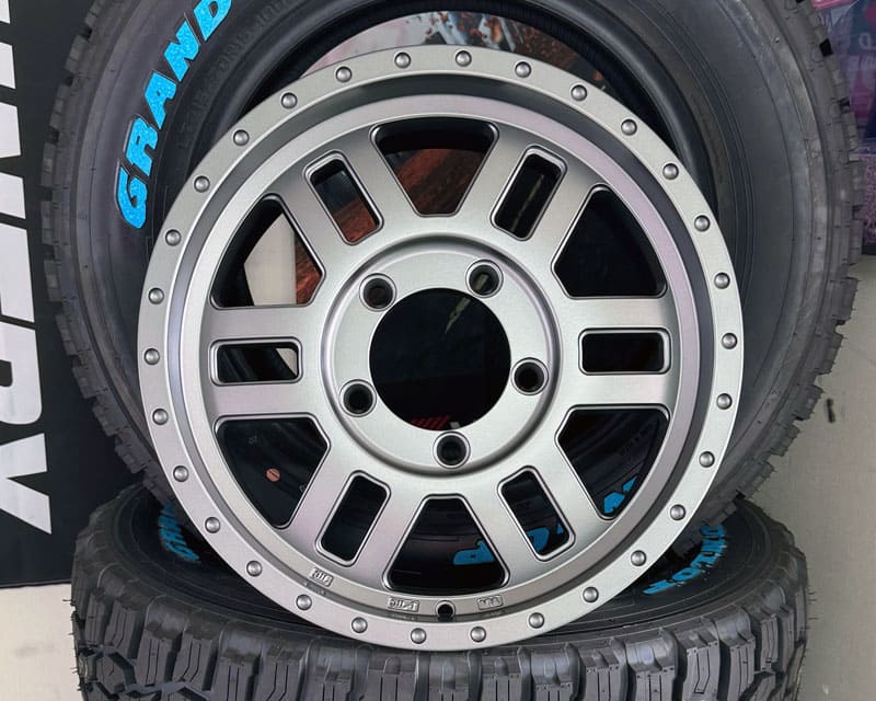 XC-GEAR 16インチホイール（軽自動車ジムニー）｜RV4ワイルドグース