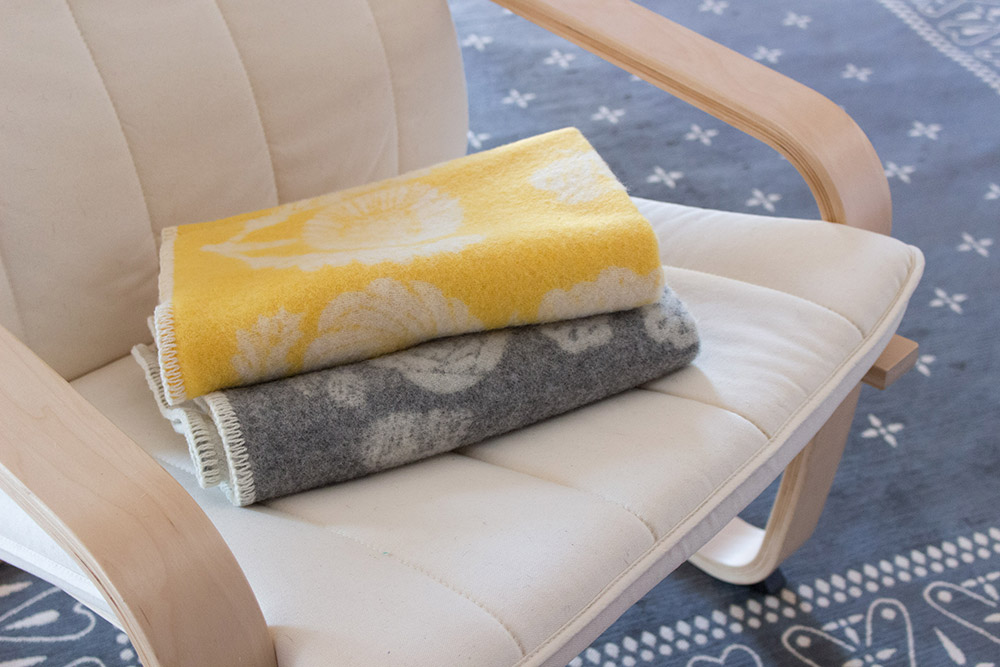 鹿児島睦さん×ラプアンカンクリのブランケット | RyuC ・Divertire