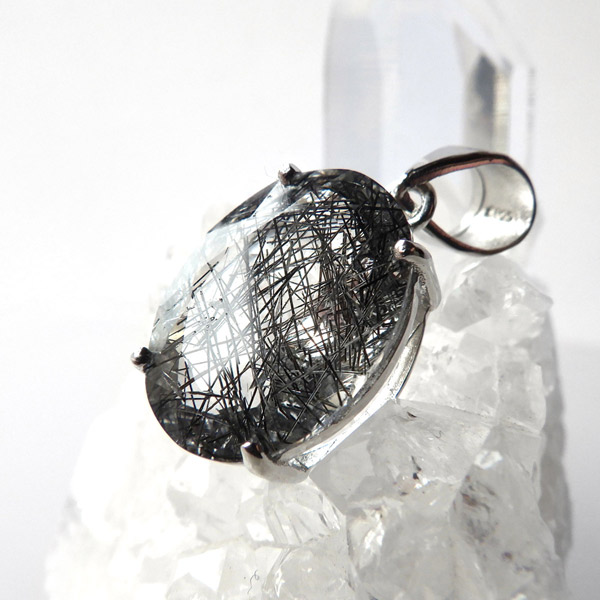 岡山のパワーストーン、風水・開運グッズのお店 龍祥本舗 / ブラック