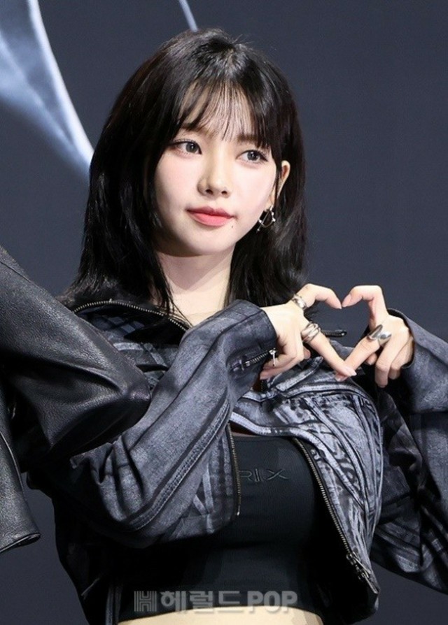 aespa」、「Armageddon」のMV監督が明かしたKARINAの美談…「ルックスと