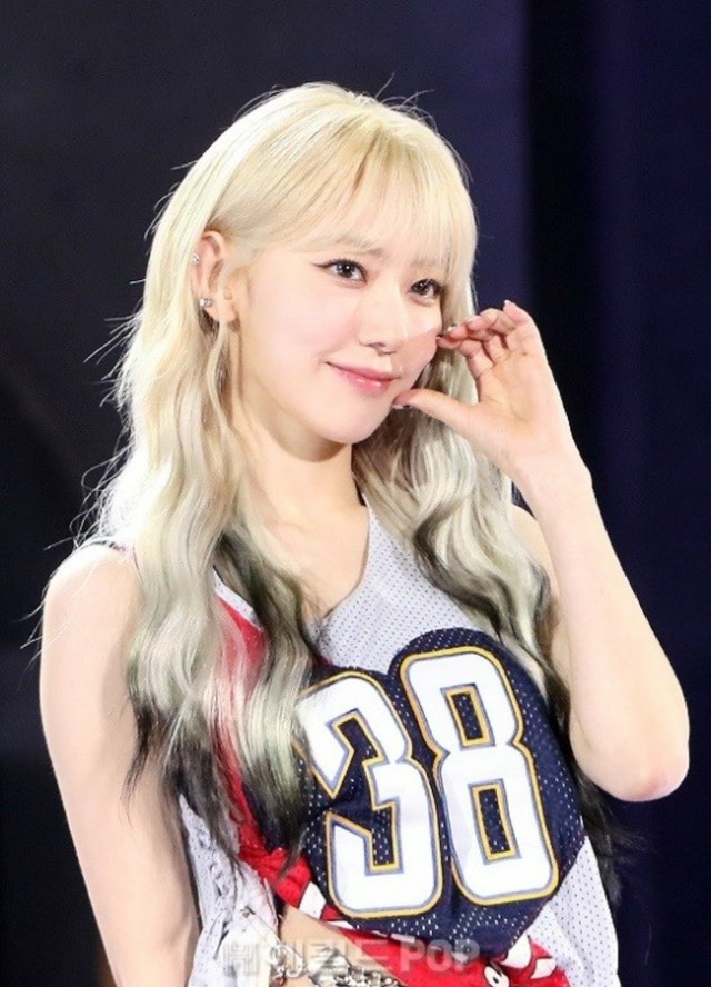 LE SSERAFIM」SAKURA（宮脇咲良）、長文を日本語で掲載「私は私が感じ