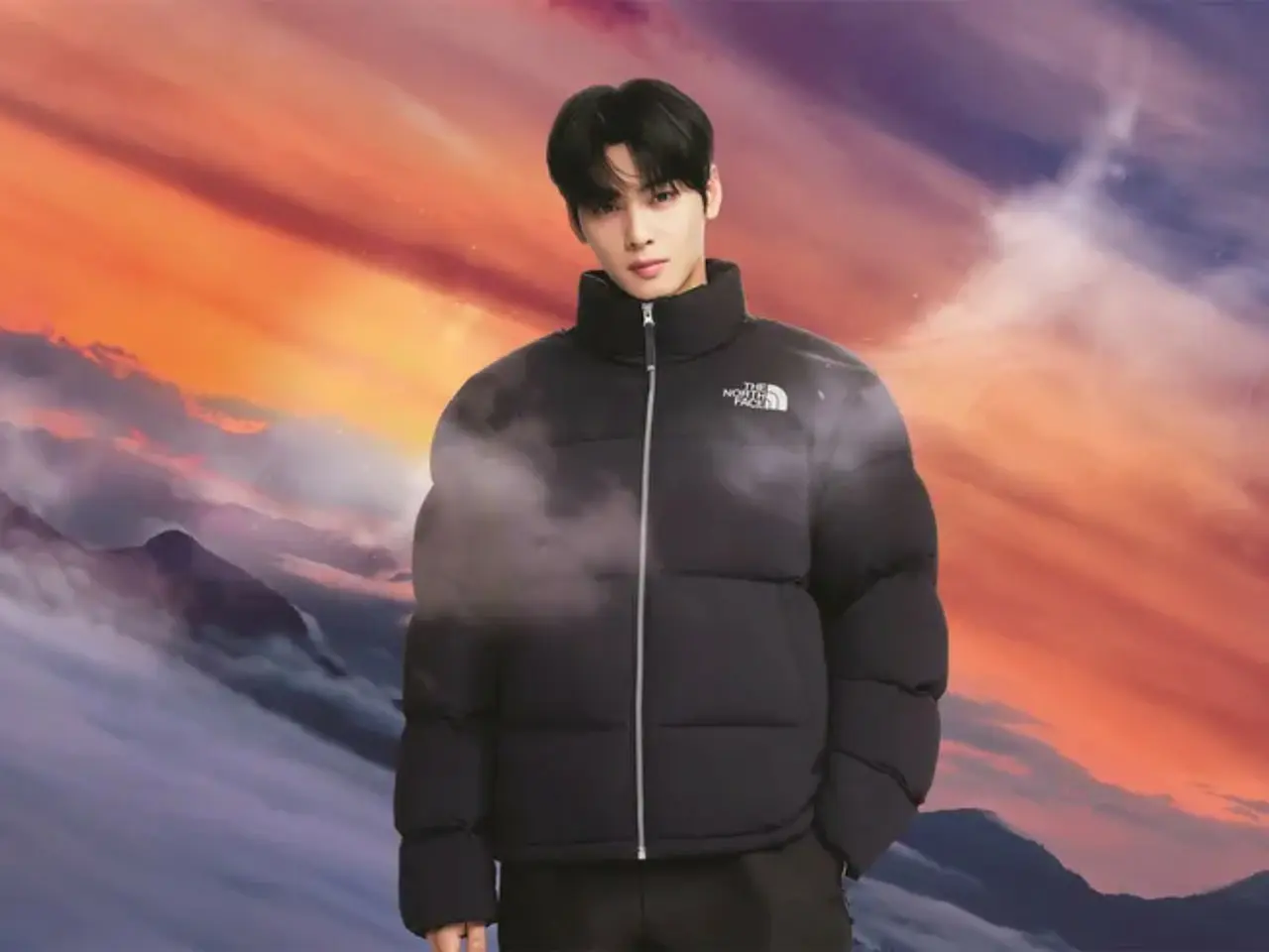 ASTRO」チャウヌ、ダウンジャケットを素敵に着こなす…アウトドア