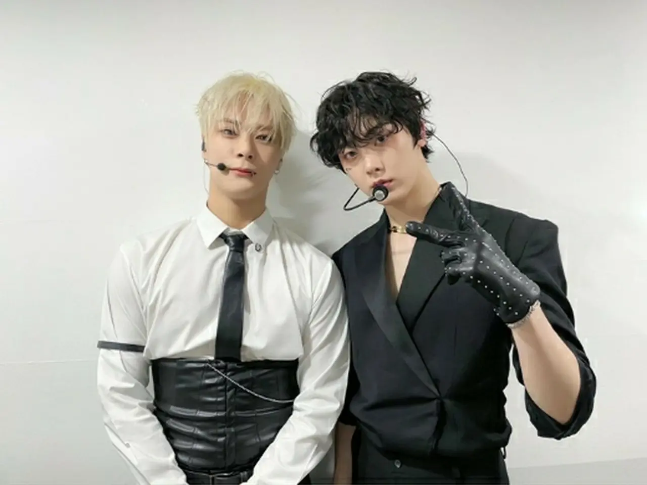 ASTRO」ムンビン＆サナ、“成長した私たちの姿は、今からスタート