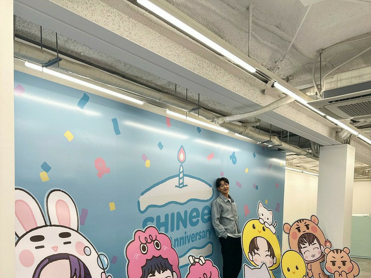 SHINee」ミンホ、「SHINee」のデビュー15周年記念ポップアップストアを