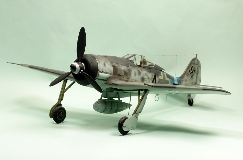 フォッケウルフFw190A-8（オオタキ 1/48） ＞ 飛行機プラモデル製作