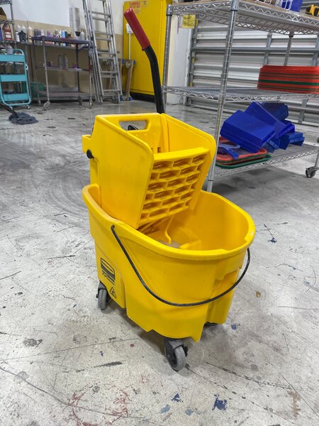 Rubbermaid FG758088YEL WaveBrake Mop Bucket & Wringer