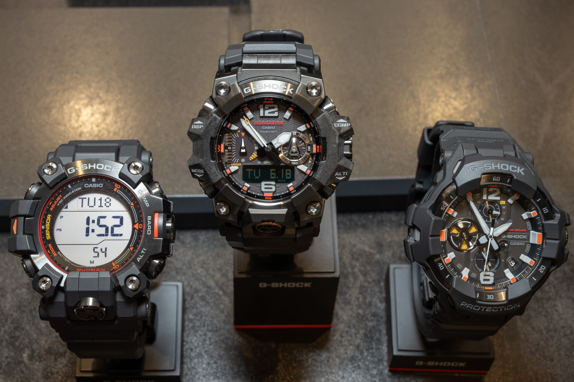 G-SHOCK、エマージェンシーカラーが特徴のマッドマスターなど