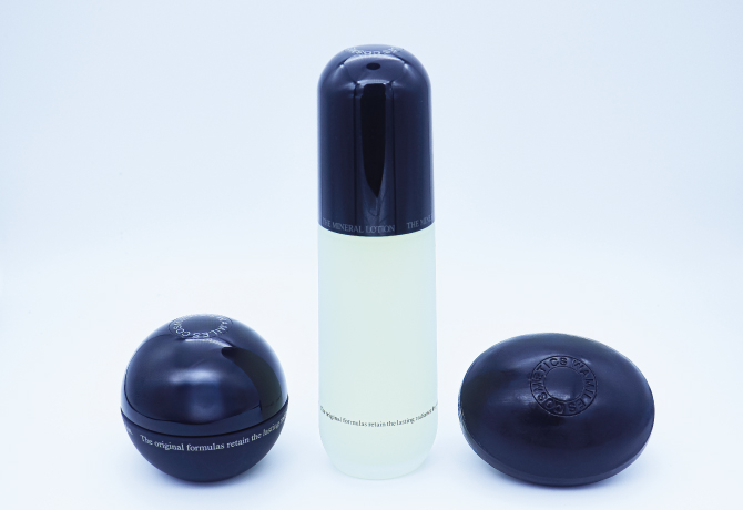 ミネラルの力を集結したハイプレステージスキンケア“ザ ミネラルライン