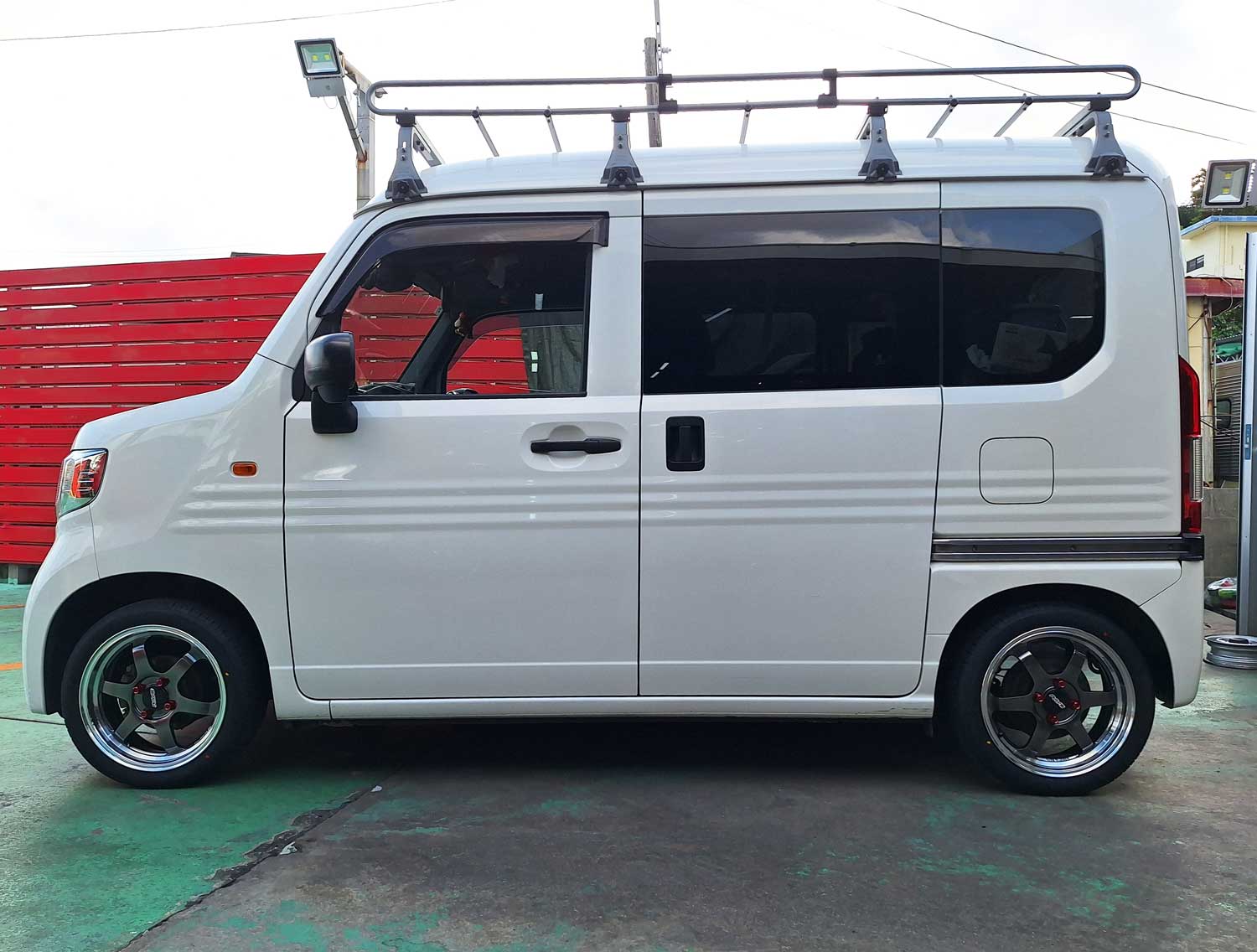 ホンダ N-VAN VOLK RACING TE37KCR 15×5.5J ZEETEX 165/50R15