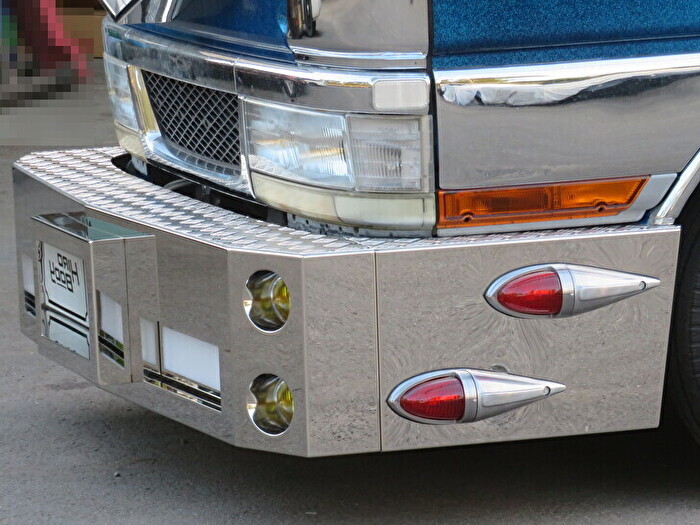 舟型バンパー制作 vol.1【三菱キャンター】 - ヒロボディ－ | HiroBody