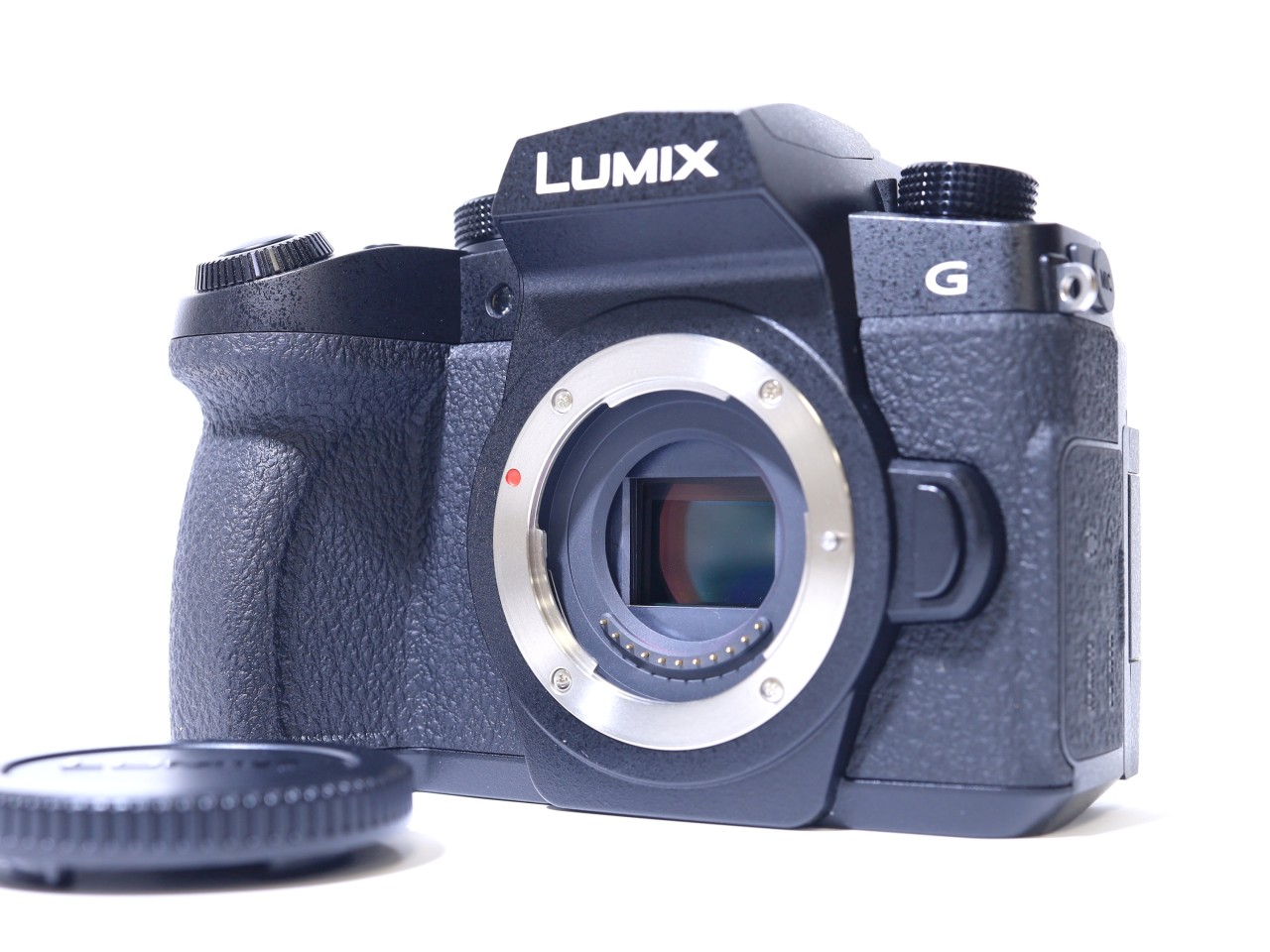 中古美品】LUMIX G99D ボデイ（シャッター6829回） 中古美品】LUMIX