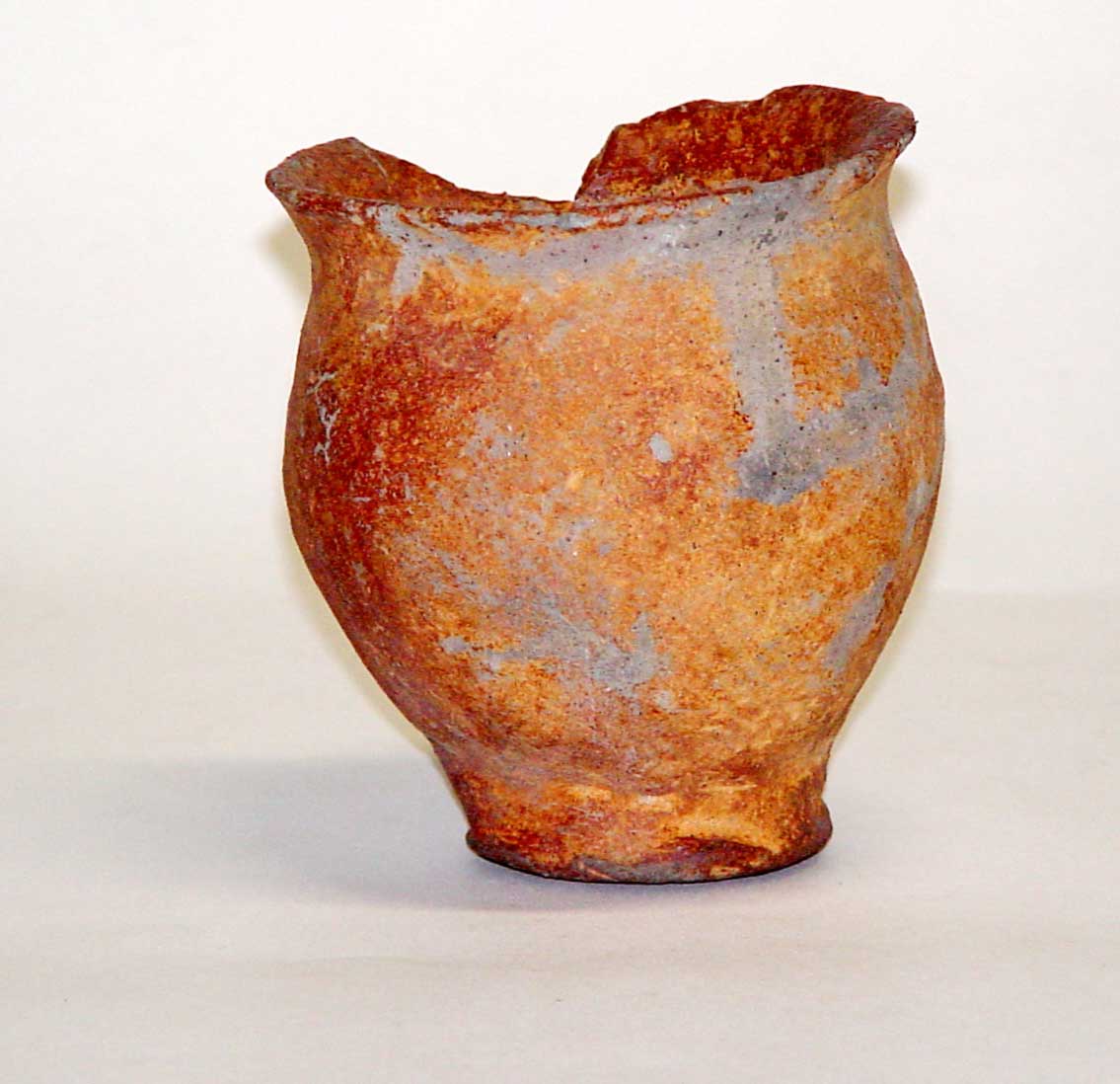 弥生土器ミニチュア甕土器｜歴史資料館