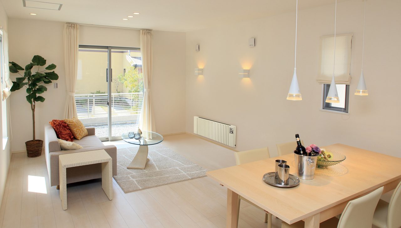 EPヒーター | 暖房製品 | トヨトミ-TOYOTOMI 公式サイト