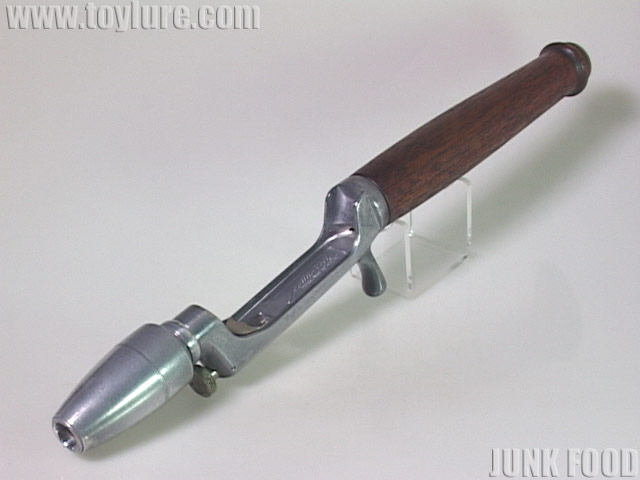 JUNK FOOD item: R-12123 ミリオンフィッシュグリップ ウッドセミダブル