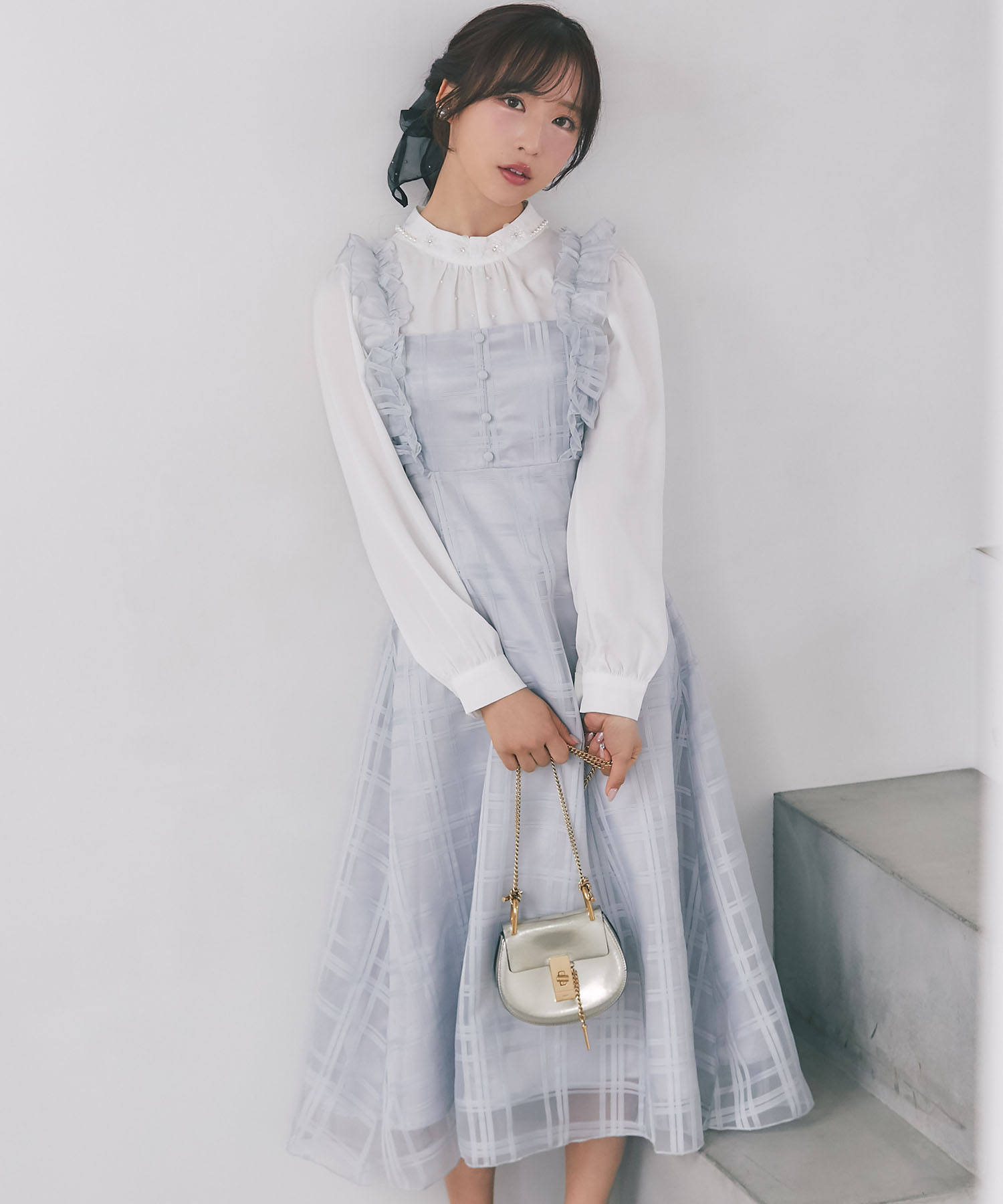 フリル付きバックレースアップシアーチェックワンピース