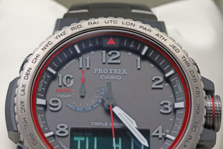 カシオ プロトレック ファイヤー・フォール PRW-50YT-1JF 「炎の滝