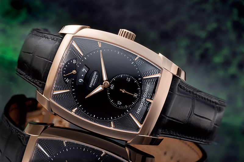 パルミジャーニ・フルリエの“みっちり角型ムーブ”は手巻き派、自動巻き