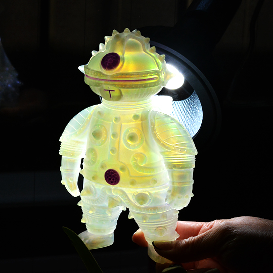 ソフビ製ともだち初号機 (光学迷彩 イスカンダル) | 多肉植物・特別な