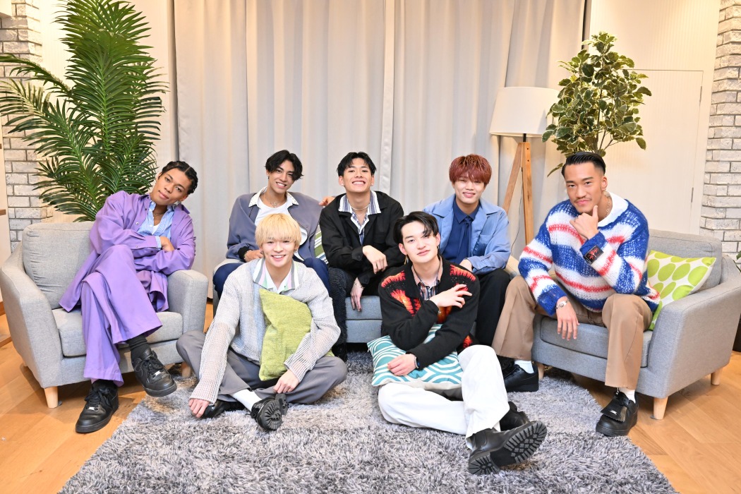 プレゼント】PSYCHIC FEVER 直筆サイン入りフォトカード1名様に