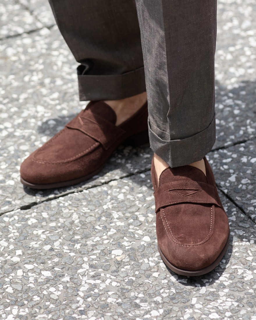 スエード コインローファー【ISEO/ラバーソール】｜FERRANTE