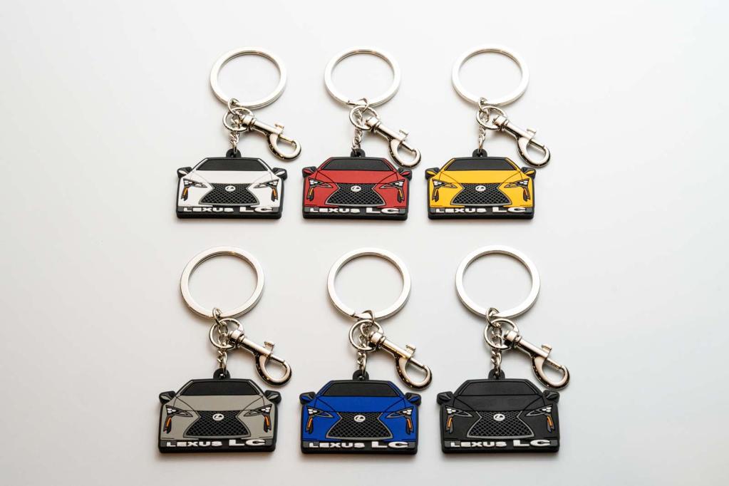 ただのキーリングでは、満足できないクルマ好きなあなたへ【新商品