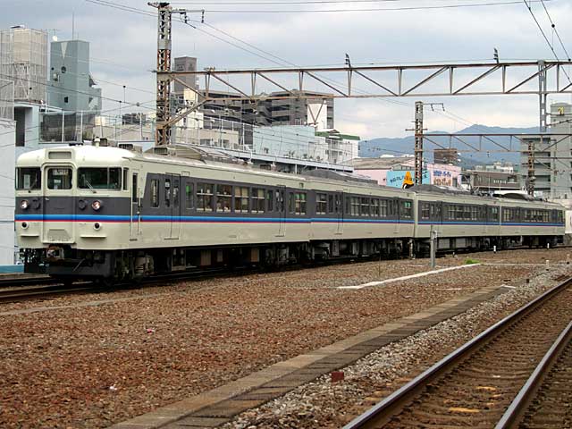 115系3000番台《広島快速色》 | 横川 | とれぱ21 | 鉄道総合情報サイト