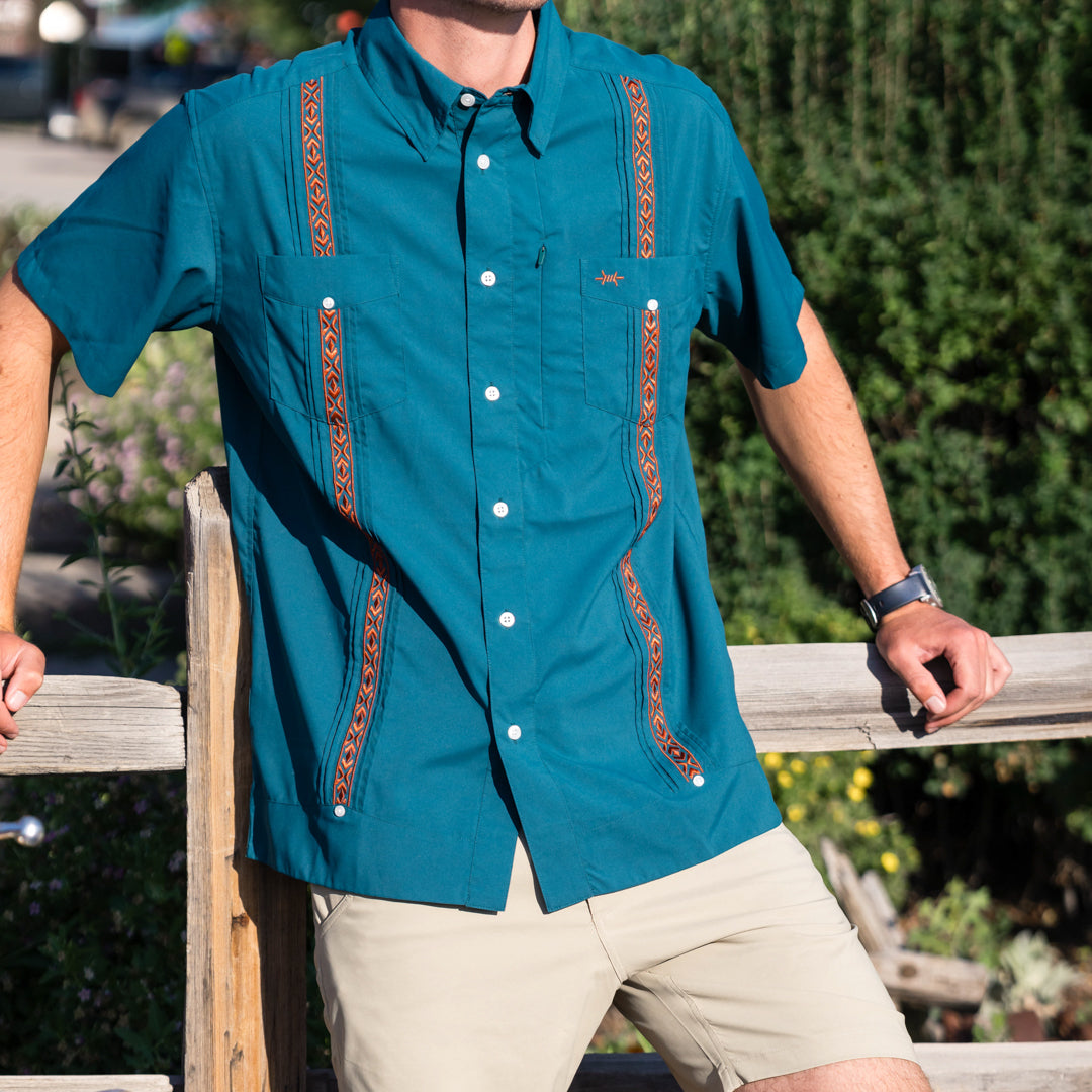 Guayabera Libre - Cerceta – Texas Standard