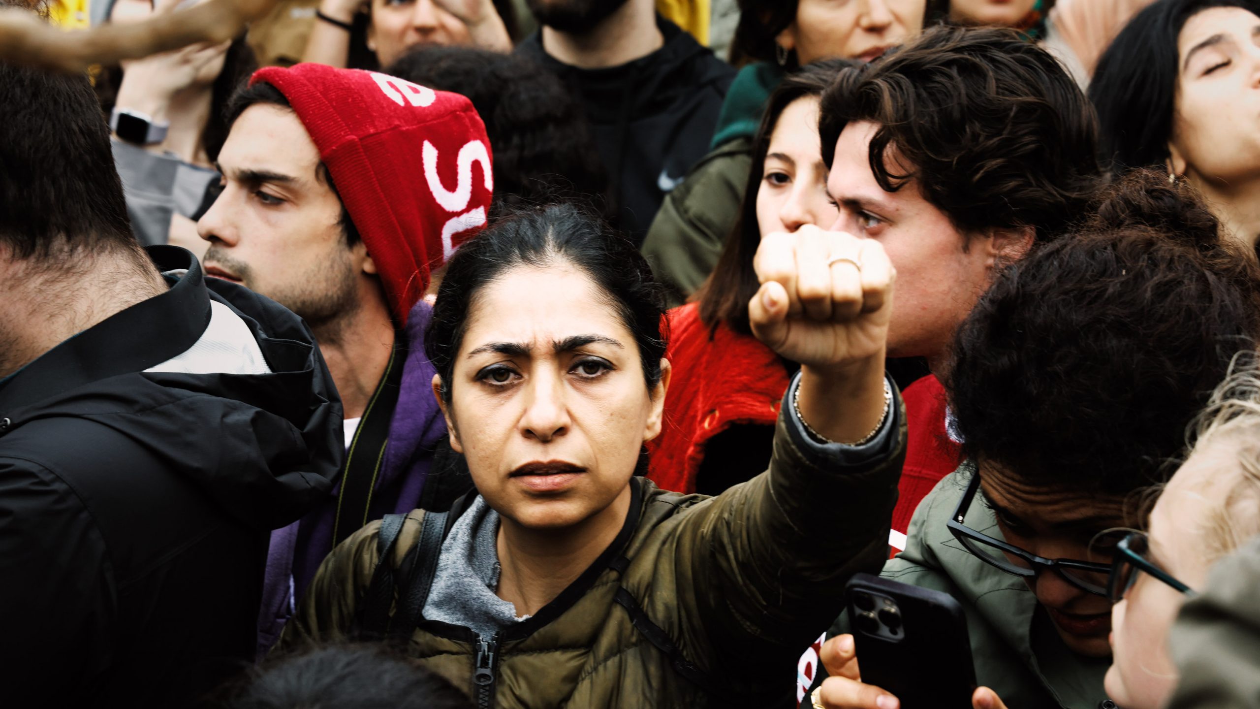 MIT Tech Review: イランの大規模ネット遮断、 巨大テック企業がすべきこと