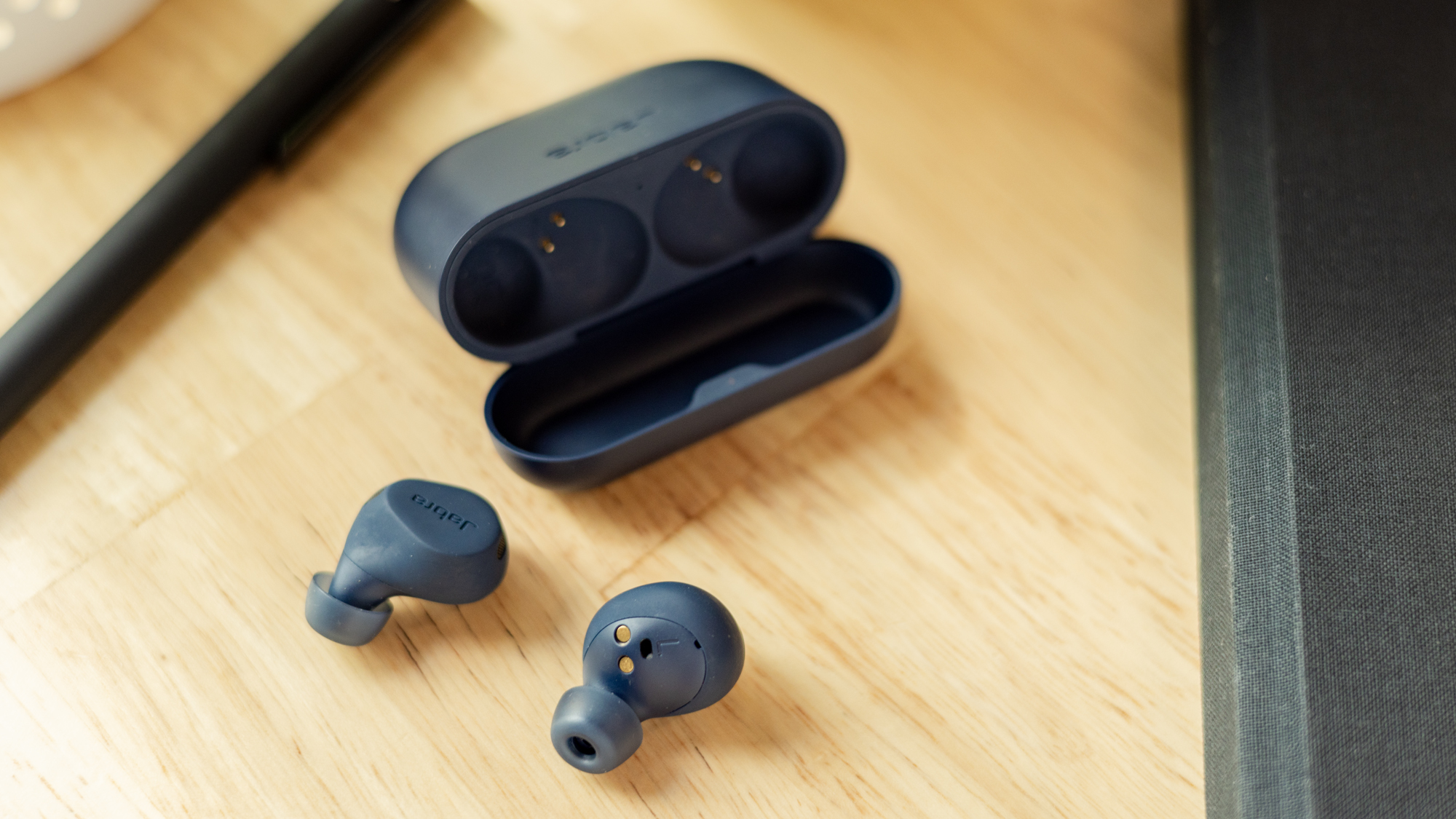 Jabra Elite 8 Active Review: When the Going Gets Tough - Tech Advisor