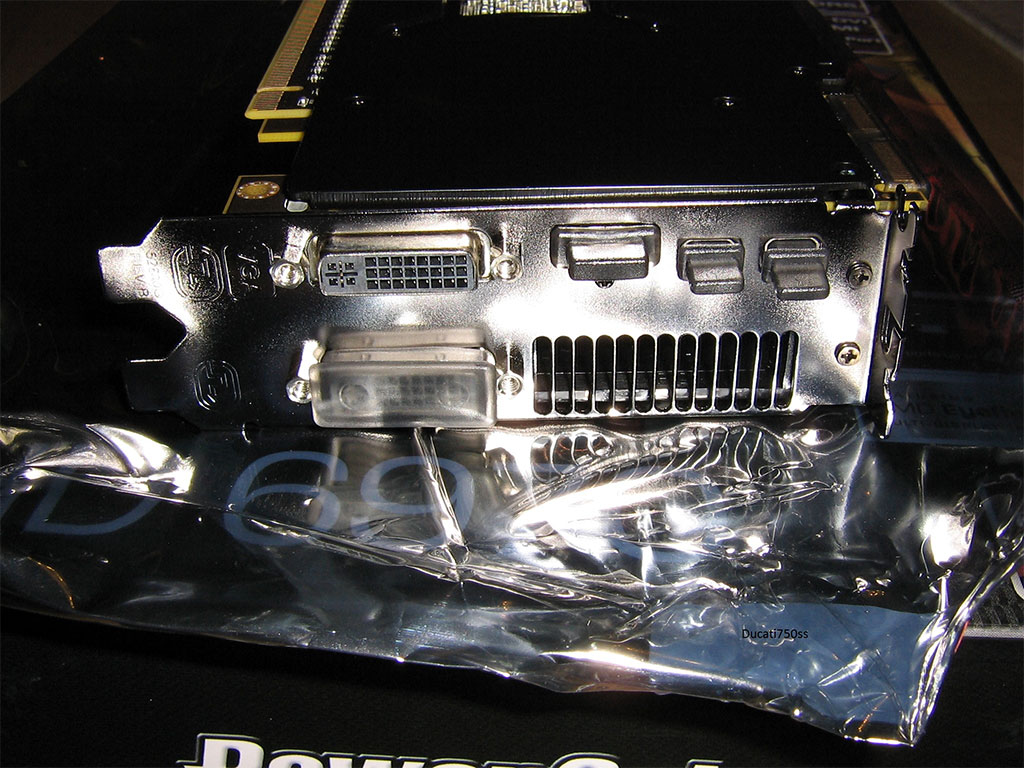 PowerColor Radeon HD 6970 Pictured | TechPowerUp