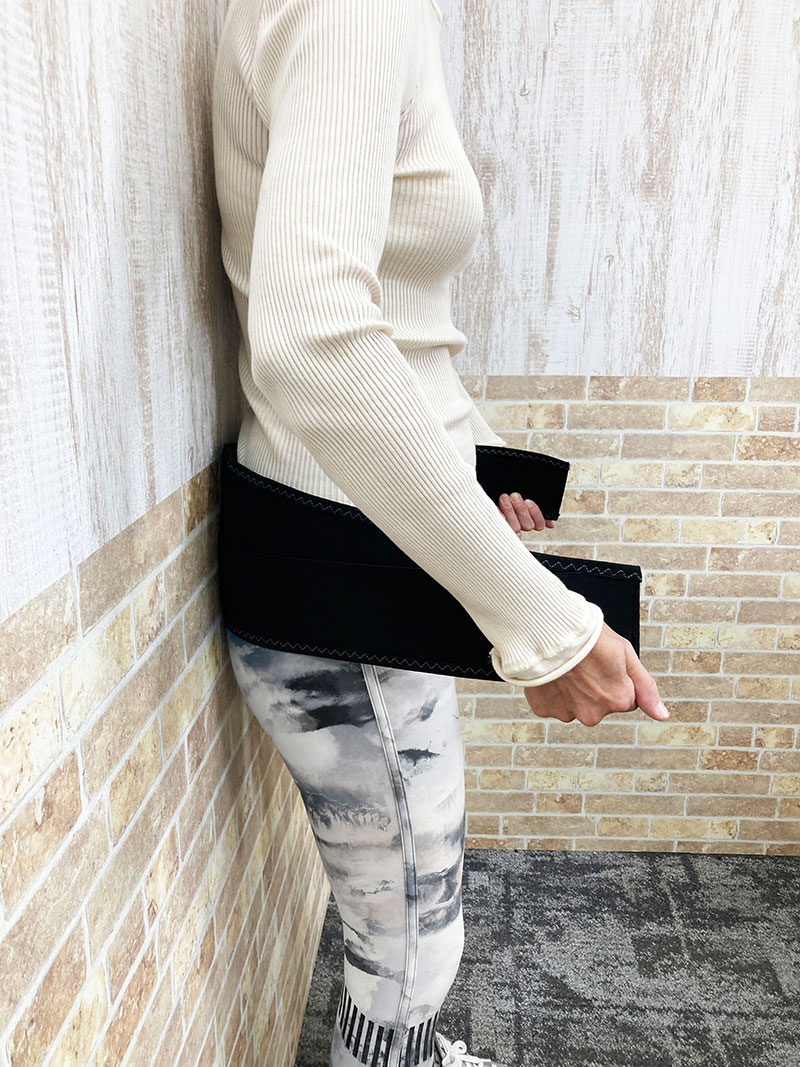 椎名由紀 監修［姿勢づくりサポートベルト「仙骨習慣」］ / TEICHIKU