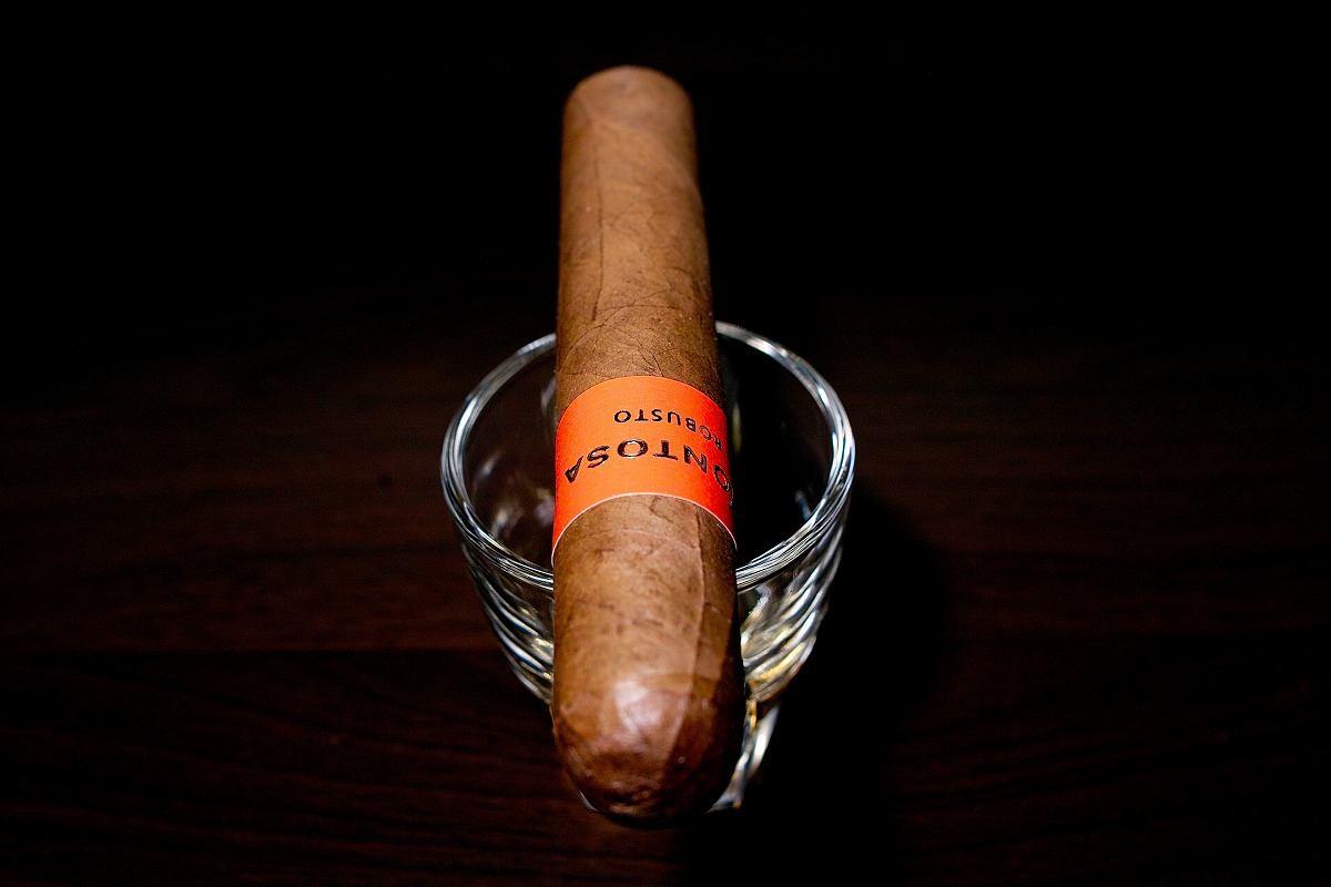 モントーサ ロブスト/Montosa Robusto 葉巻レビュー│葉巻/シガー