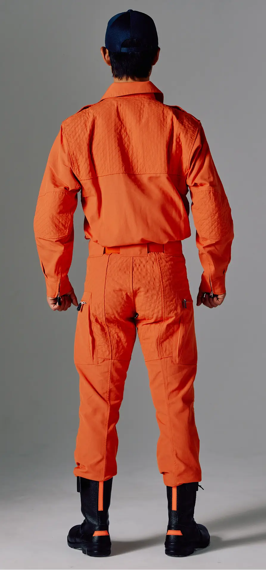 消防吏員用救助服 通年対応タイプ | 救助服 | 消防被服・用品 | 製品