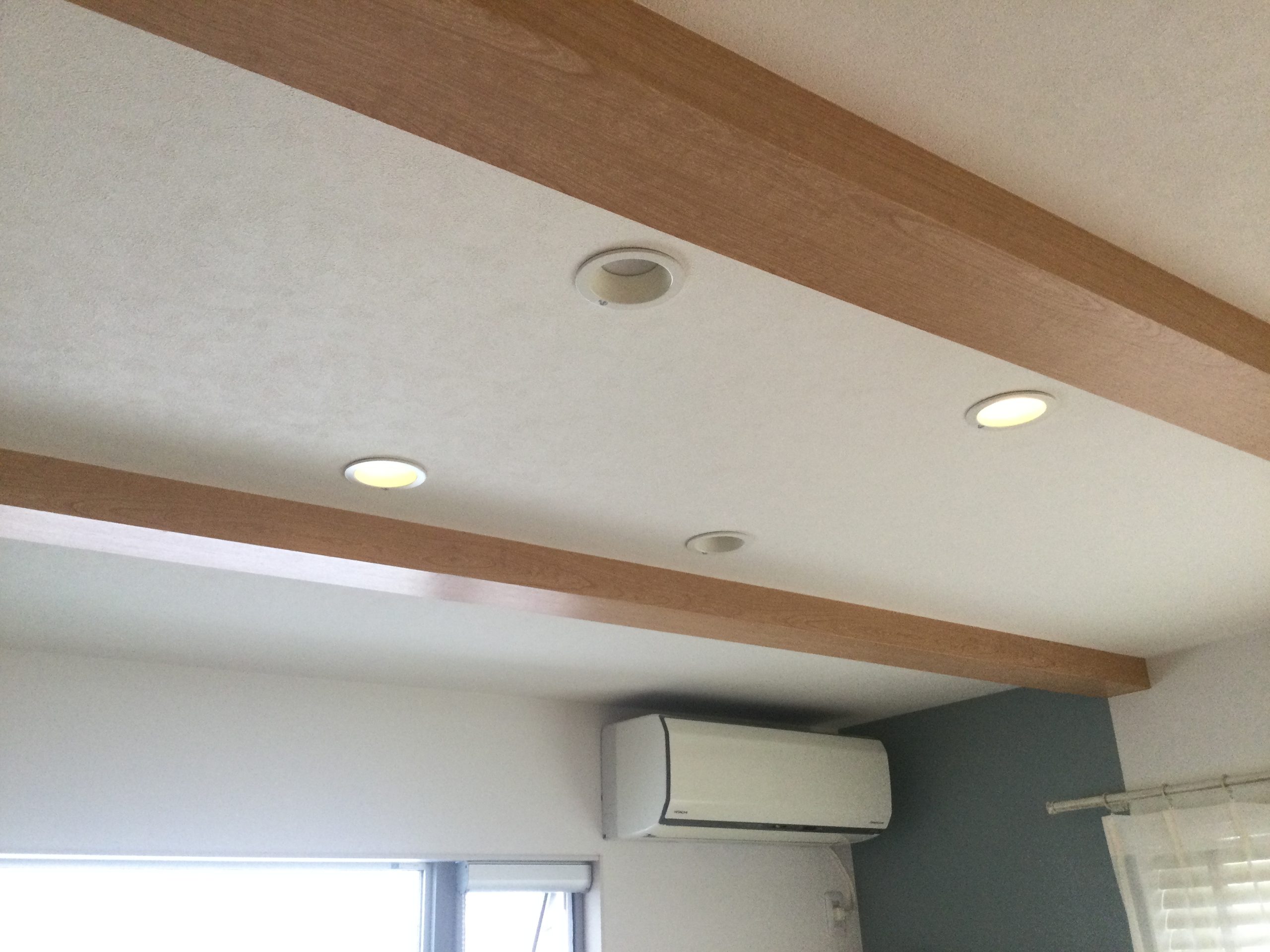 リビングのダウンライトが2台点灯しません（東京都世田谷区のお客様