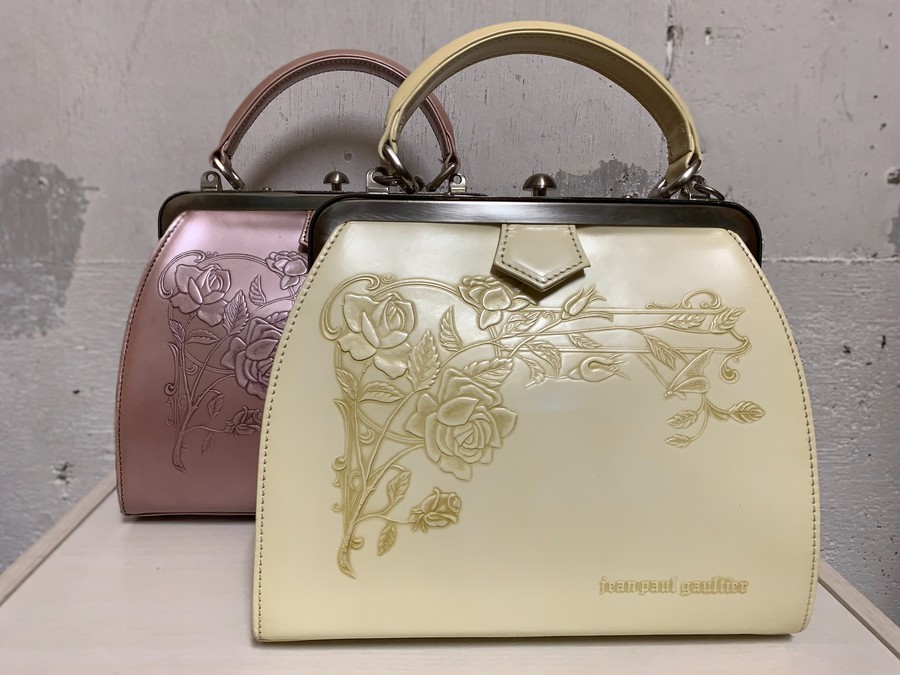 Jean Paul GAULTIER/ジャンポールゴルチェよりニューローズショルダー