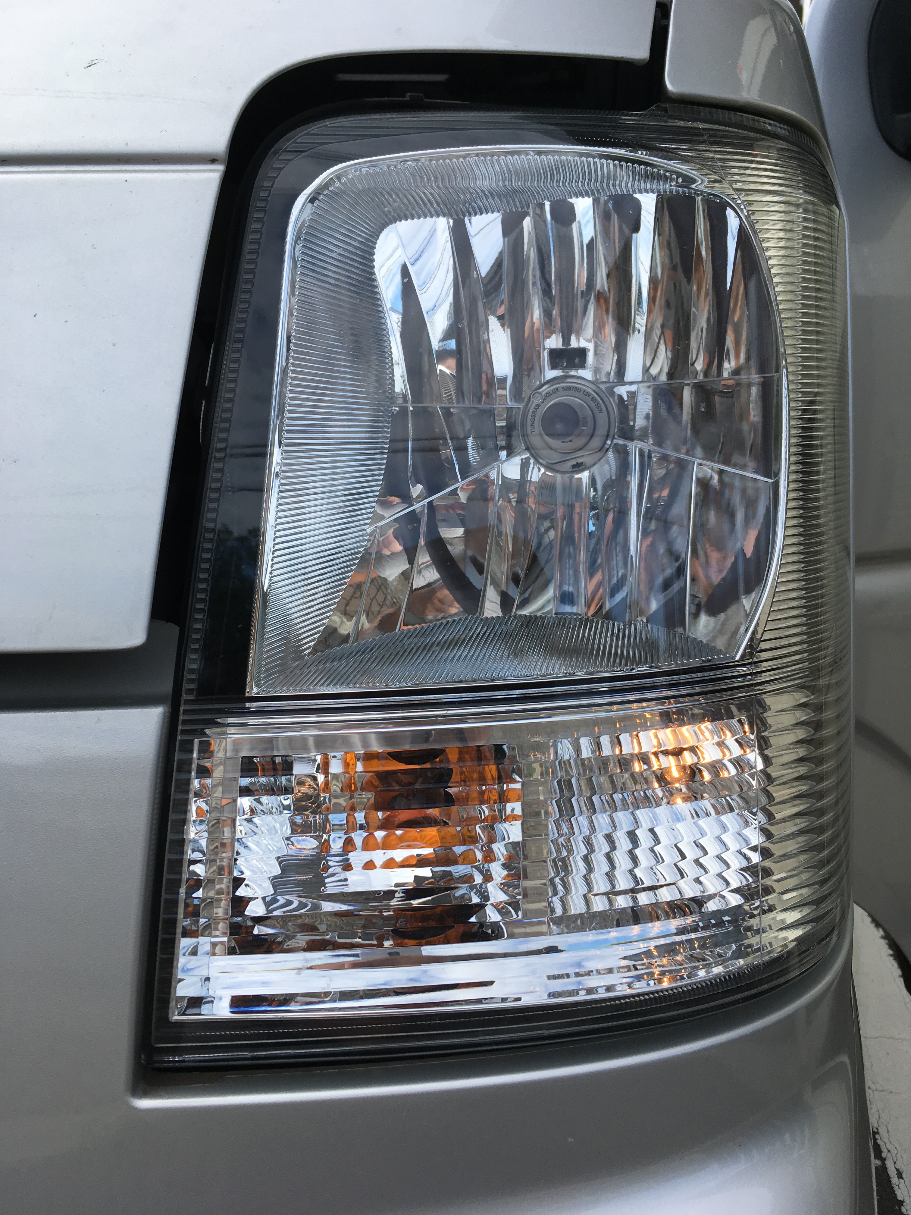 わかりやすい！】エブリィのヘッドライト交換のやり方！【da64v】