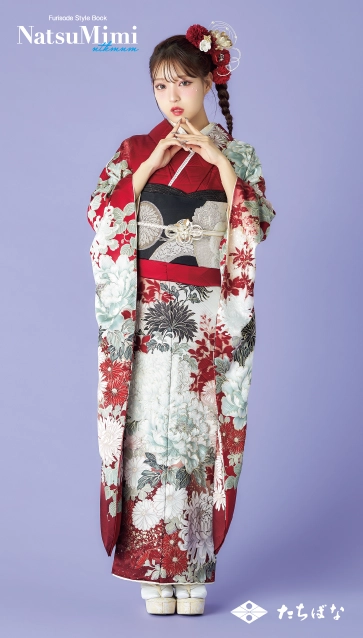 MINAMIちゃん着用“NatsuMimi”の振袖-赤|ハタチ記念の新作振袖ご紹介 NAT-