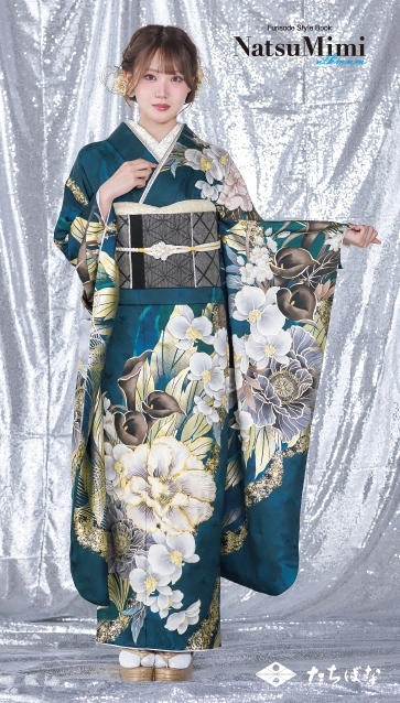 なつみちゃん着用“NatsuMimi”の振袖-青|ハタチ記念の新作振袖ご紹介 NAT-