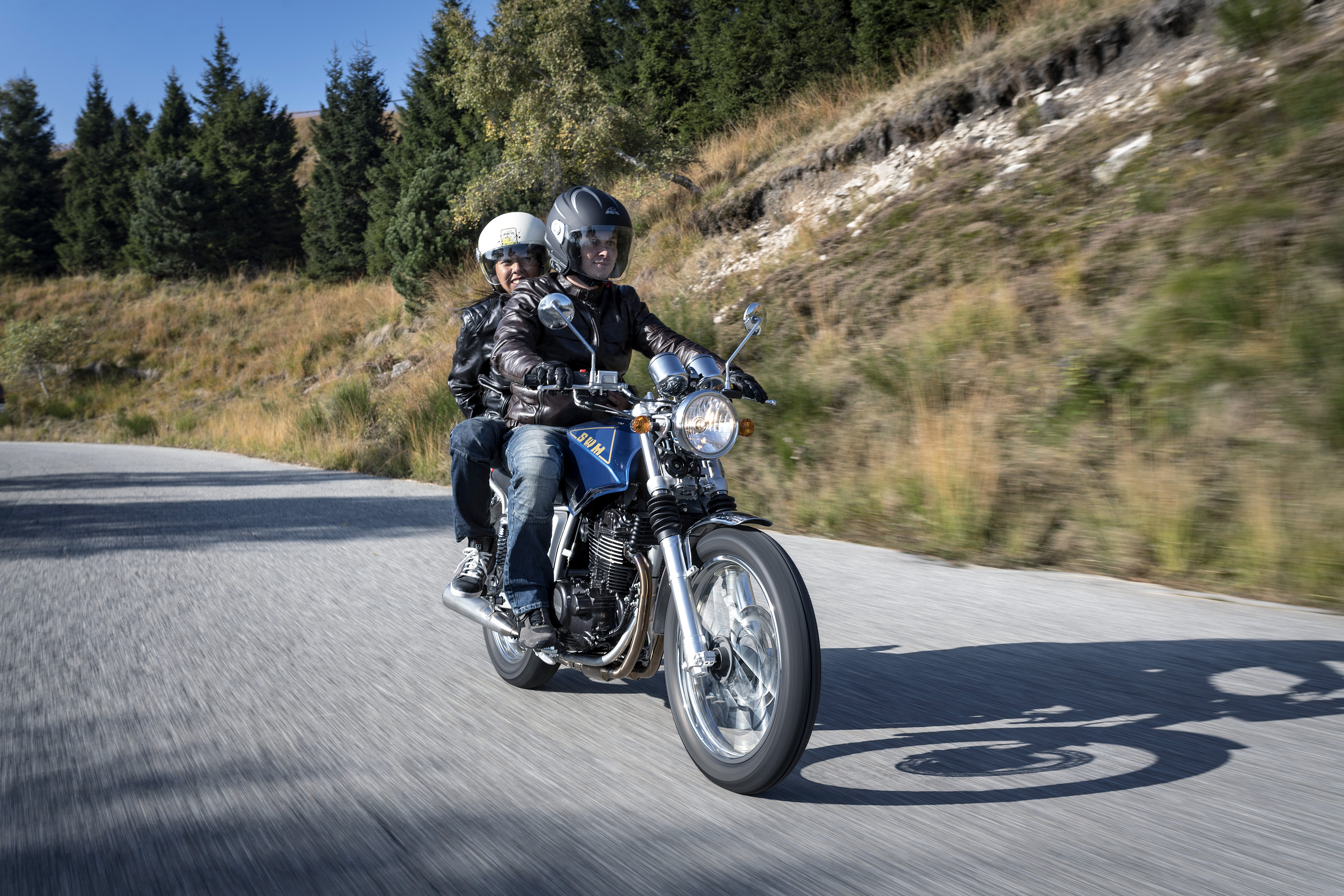 SWM GRAN TURISMO 400（グランツーリスモ400）｜バイクラインナップ