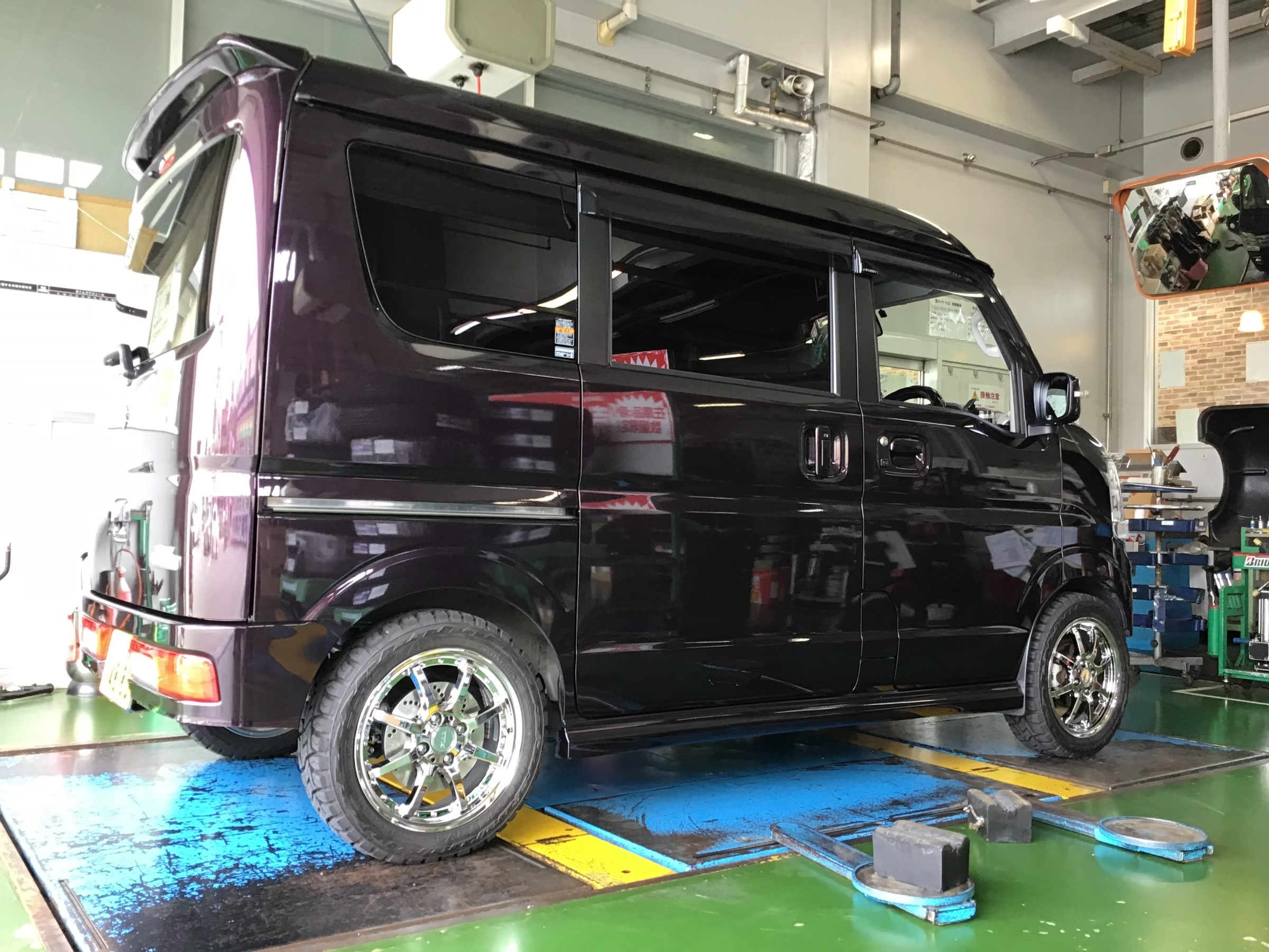 スズキ エブリイ リフトアップ！ | 店舗おススメ情報 | タイヤ館 高津