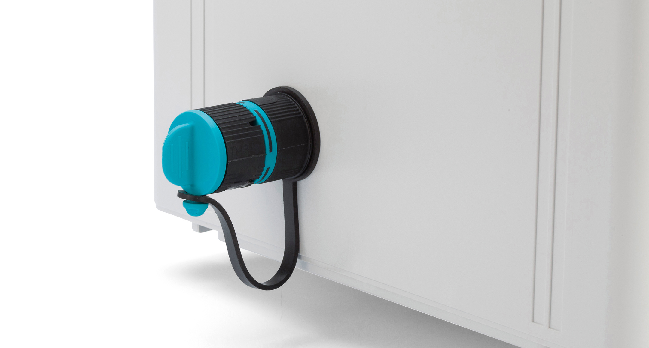 パネルマウント防水コネクタ THB387Eシリーズ | 製品情報 | タカチ電機