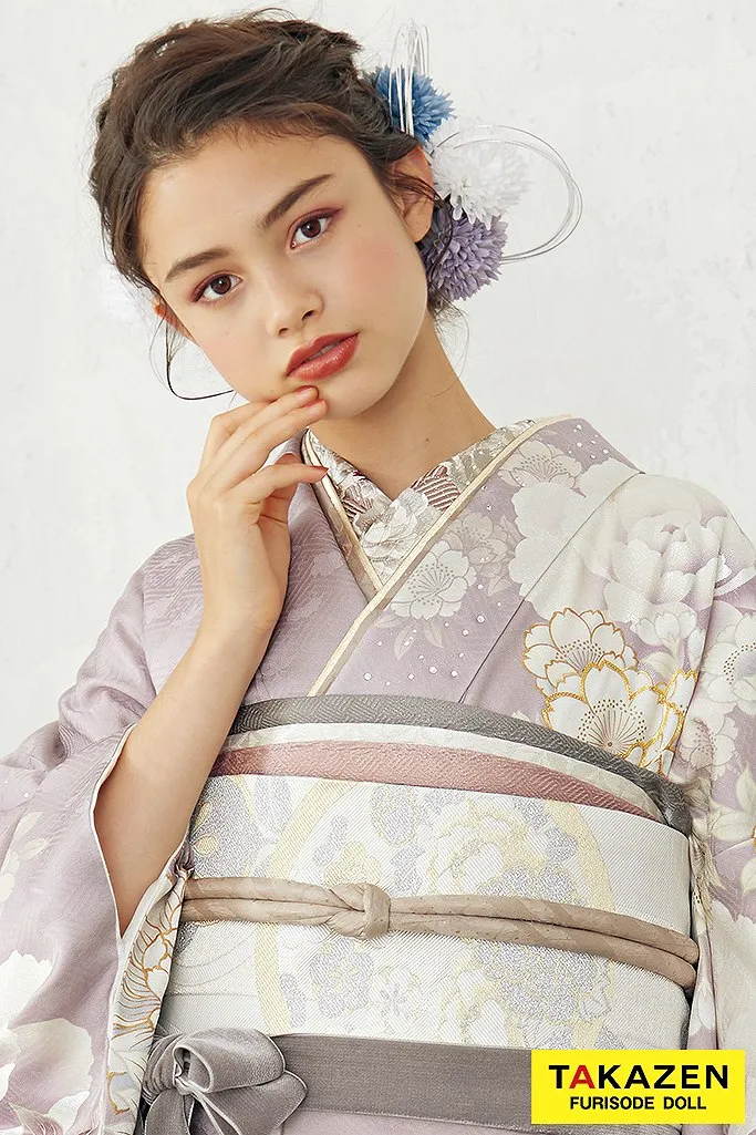 くすみカラー古典 薄い紫/淡色 牡丹柄 大人っぽい エレガント 透明感の