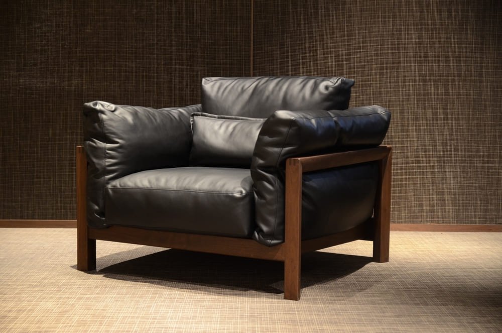 日本製の高級一人掛け本革ソファ【LE SOFA-LEATHER-】【匠ソファ】